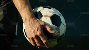 科沃德在30分钟内打出23分14板5助&历史第二位新秀